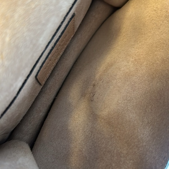 VALENTINO GARAVANI Rockstud Leather Lock-Flap Square Shoulder Bag Skin Sorbet - Picture 14 of 17